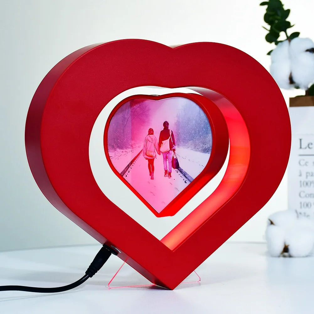 Magnetic Levitation Floating Heart-Shaped Photo Frame – Creative & Romantic Gift